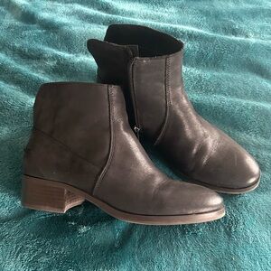 Lucky brand women’s boots